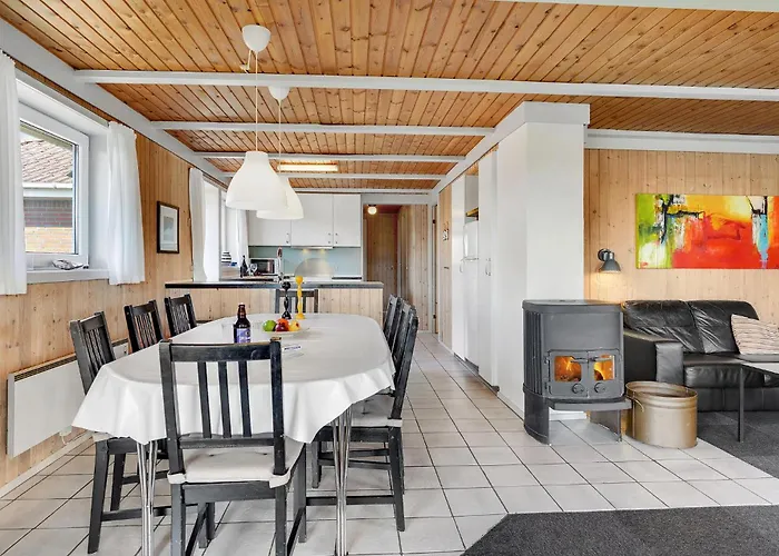 別荘 Lovely In With Sauna バイアス・スタン